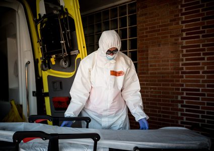 وفيات كورونا تتخطى 30 ألفا في إيطاليا