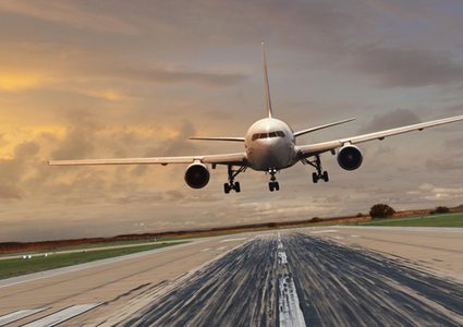 طائرة بوينغ تسحق رجل أمريكي خلال هبوطها في مطار أوستن