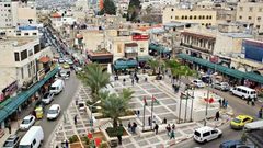 الحياة تعود لأسواق مدينة طولكرم