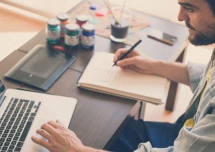 استطلاع: العمل من المنزل يؤدي إلى زيادة الإنتاجية