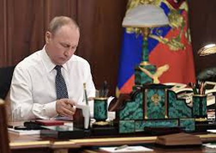 روسيا تعلن تخفيف قيود كورونا تدريجيا