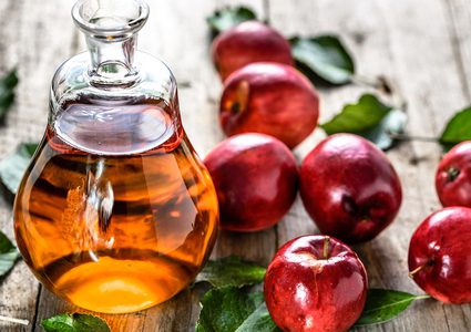 مشاكل تصيب البشرة ويعالجها خل التفاح