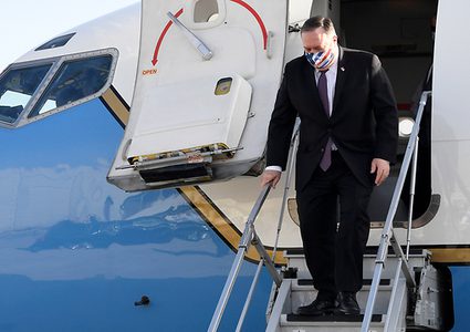 بومبيو يصل إلى دولة الاحتلال للقاء نتنياهو وغانتس