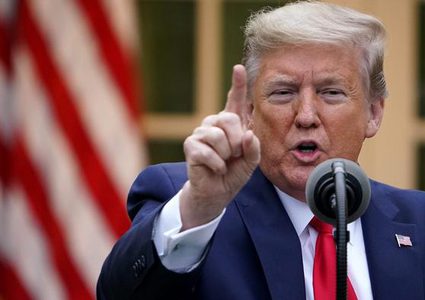 قراصنة إلكترونيون يهددون بـنشر "الغسيل القذر" لترامب !