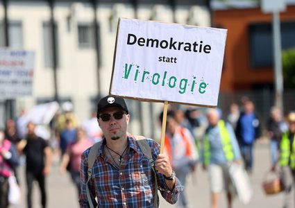 تظاهرات في ألمانيا ضد إجراءات مكافحة فيروس كورونا
