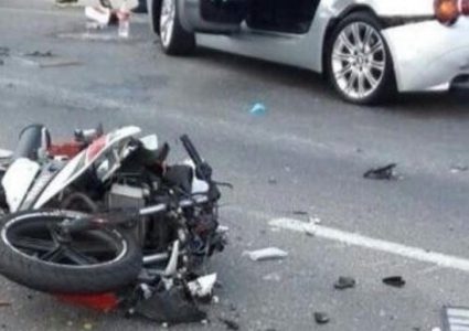 إصابة خطيرة لشاب بحادث سير ذاتي في خانيونس جنوب القطاع