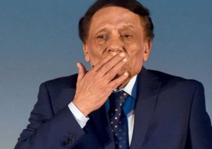 نجوم مصر يحتفلون بعيد ميلاد الفنان عادل امام