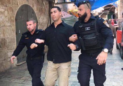 الاحتلال يعتقل حارس المسجد الاقصى "حمزة نمر"