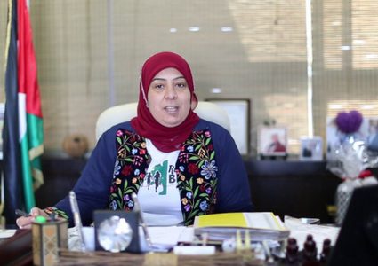 رام الله تسلم الصحة 5 آلاف مسحة لفحص "كورونا"