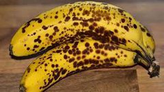 فوائد الموز بالقشر الأسود لا تعد ولا تحصى