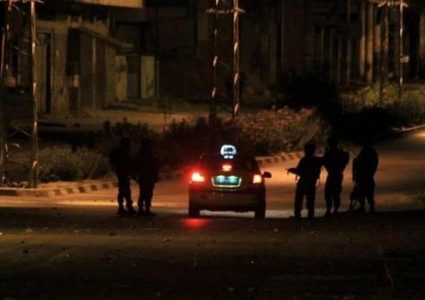 مستوطنون يهاجمون مركبات المواطنين جنوب نابلس