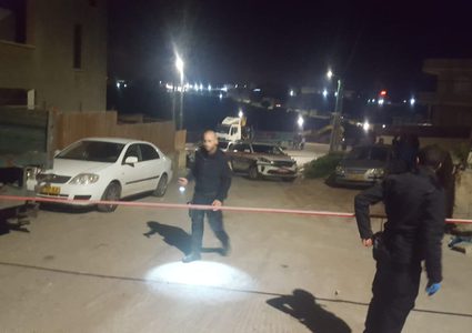 إصابة شابان في الزرازير واخر في حيفا في جريمتي اطلاق نار وطعن