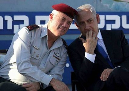 نتنياهو وغانتس يهددان بـ"إبادة النظام الإيراني "