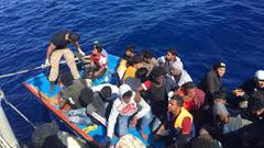 منع مئات المهاجرين من الوصول إلى أوروبا بحرا