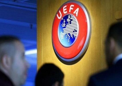 اليويفا يمنح رومانيا أسبوعا لتحديد خطة استئناف اللعب