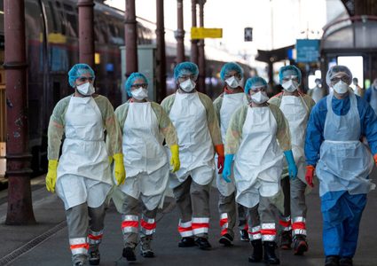 استطلاع: نصف الشعب الأميركي لن يتناول عقار كورونا