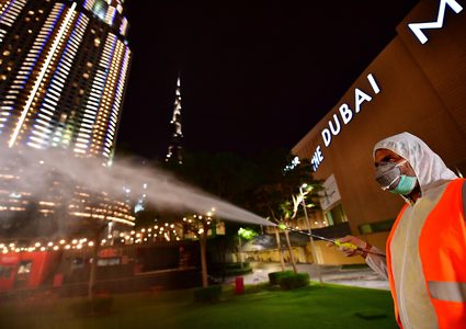 الإمارات تقلص ساعات حظر التجوال في البلاد