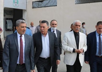 حلس يتفقد سير امتحانات الثانوية العامة الأزهرية