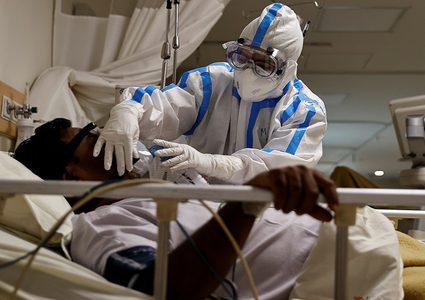 عدد الإصابات اليومية بكورونا في الهند يتجاوز 8 آلاف