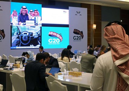 البورصة السعودية تسجل مكاسب قوية