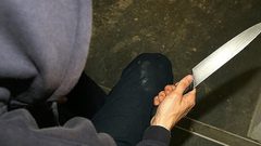 المغرب.. أم تقدم على قتل طفليها بسكين المطبخ