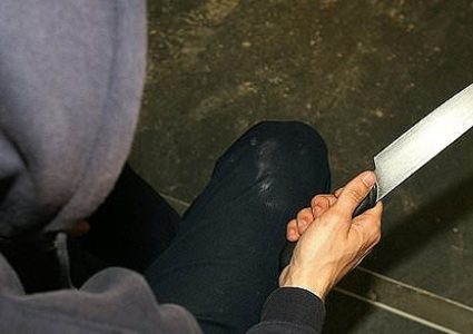 المغرب.. أم تقدم على قتل طفليها بسكين المطبخ