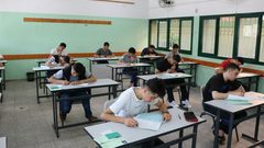 امتحان اللغة العربية وجهات نظر متفاوتة لطلبة الثانوية