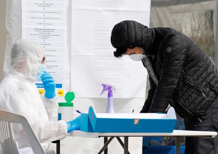 صحة الاحتلال توسع دائرة إجراء فحوصات كورونا