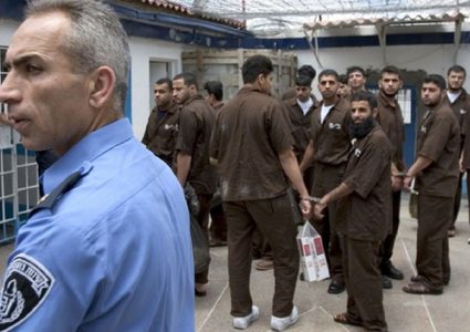 أبو بكر: نعمل على تطوير مؤسسة مصرفية خاصة بالأسرى