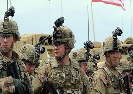 مقتل جنديين أمريكيين بهجوم مسلح بقاعدة عسكرية