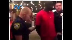 عميل"إف.بي .آي"يوبخ عناصر شرطة أرادوا اعتقاله لأنه من أصول إفريقي