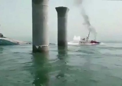 غرق سفينة إيرانية في المياه الإقليمية العراقية