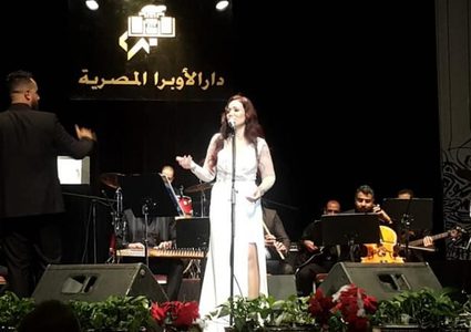 فنانة مصرية تعلن إصابتها مع عائلتها بكورونا