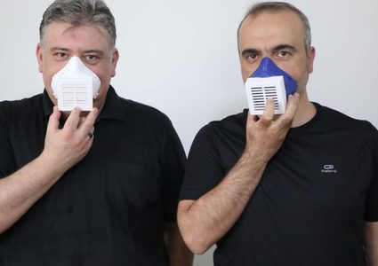 تركيا تطور كمامات إلكترونية تقتل الفيروسات