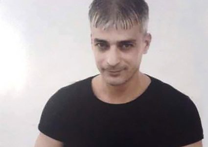 سلطات الاحتلال تواصل منع المحامين من زيارة الأسير المريض أبو وعر