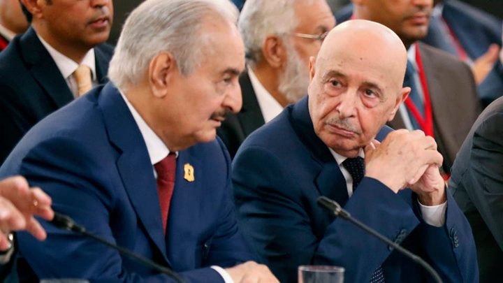 حفتر يطلب "إلزام تركيا" بوقف نقل المسلحين إلى ليبيا