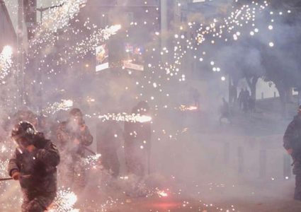 تفجير انتحاري في حي سكني شرقي سوريا