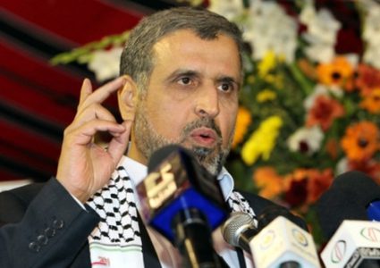 الرئيس يهاتف البطش معزيا بوفاة الأمين العام رمضان شلح