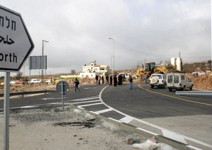 إجراءات احترازية في حلحول لمنع انتشار "كورونا"