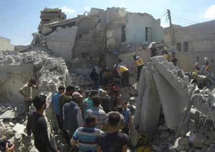 مقتل مدني وإصابة آخرين بغارات روسية على إدلب