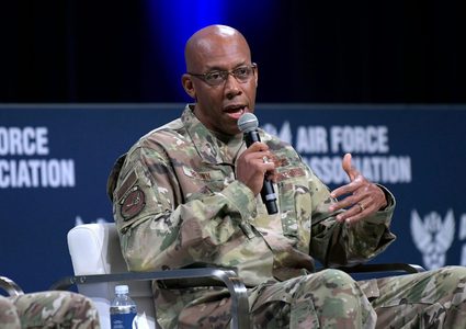 تعيين أول قائد من أصول أفريقية لسلاح الجو الأمريكي