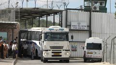 محكمة "عوفر" ترفع حكم الأسير الفتى الريماوي إلى المؤبد