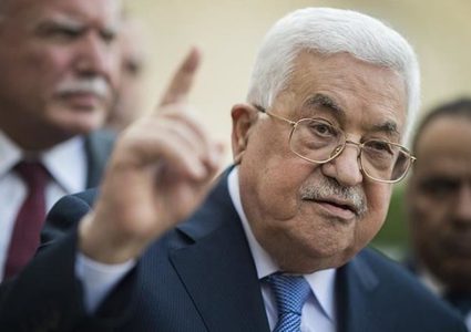 قيادة المنظمة في لبنان تجدد دعمها والتفافها حول الرئيس عباس