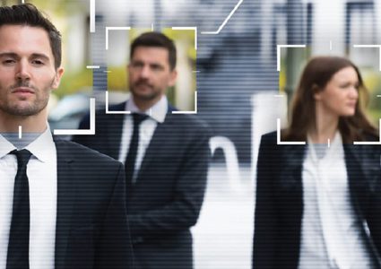 مايكروسوفت ترفض بيع تكنولوجيا التعرف على الوجه للشرطة‎ الأمريكية