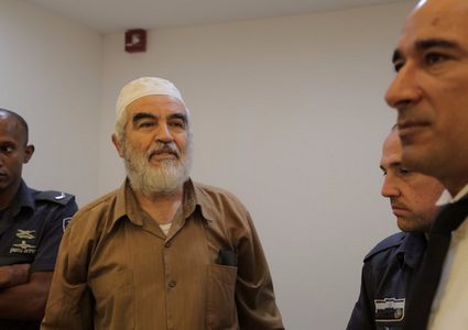 محكمة الاحتلال تنظر في استئناف الشيخ رائد صلاح