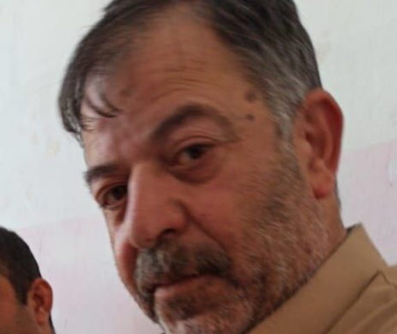 صراف سوري يقتل نفسه بسبب تقلب أسعار الليرة !