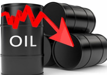 تراجع أسعار النفط بنسبة 4 % بفعل تراجع الطلب العالمي