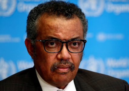 مدير الصحة العالمية يصحح نظرية خطورة "مرضى كورونا بلا أعراض"