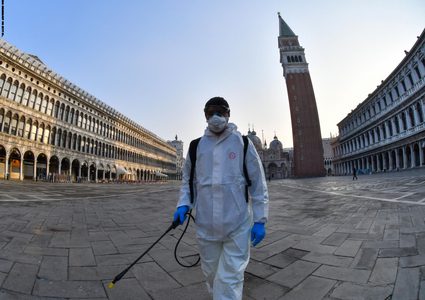 تسجيل 56 وفاة جديدة بفيروس كورونا في إيطاليا