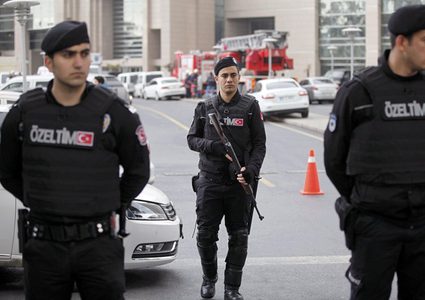 تركيا تعلن القبض على شخص بحوزته متفجرات قرب الحدود السورية